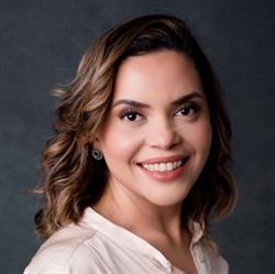 Dra Ana Carolina Fonseca