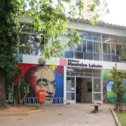 Biblioteca Municipal Monteiro Lobato