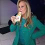 Enviado por visitante em 11/06/2016 - Ainda uma garota!!!! Que adora Pizza Crek