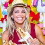 Enviado por visitante em 11/06/2016 - Karina é outra que o tempo a deixa cada vez mais bonita. Adoramos ela. Beijos da Pizza Crek