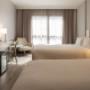 1 Queen Bed-1 Twin Bed