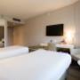2 Twin Beds