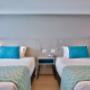 2 Twin Beds