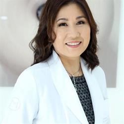 Dra. Marisa Fujimura Dermatologia