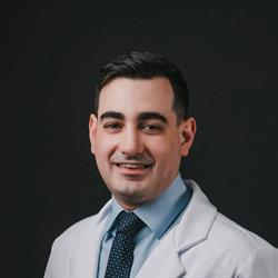 Dr. Felipe Lopes - Coluna, Ortopedia e Traumatologia