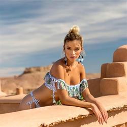 Linda Lua Moda Praia