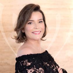 Dra. Vanessa Mombach