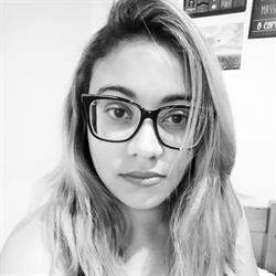 Psicóloga Adriana Cristina Flausino