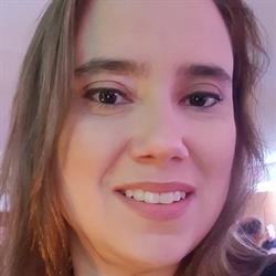 Dra. Taísa da Cunha Azevedo - Endocrinologia e Clínica Médica