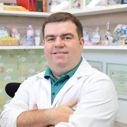 Dr. Wesley Jr - Pediatra