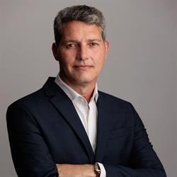 Dr Esdras Zanoni