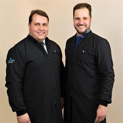 Dentista São Mateus do Sul / Implantes / Próteses / Aparelho - Schneider Odontologia