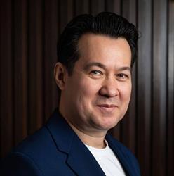 Dr. Marcelo Watanabe