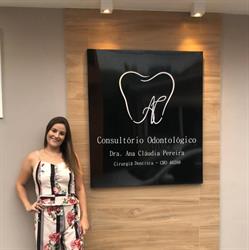 Dra Ana Cláudia Pereira