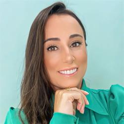 Dra. Bárbara Garcia - Harmonização Orofacial e Odontologia