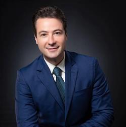 Dr Rafael Capitian