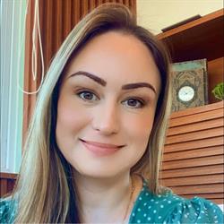 Dra. Denise Araújo de Freitas