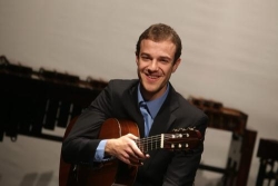 Aulas de Violão e Guitarra em JF | André Matuk