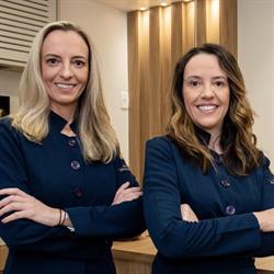Implante Dentário / Invisalign/ Odontoplin Clinica Odontológica / Centro - Mauá - São Paulo