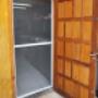 Porta com Tela Mosquiteiro para Cozinha Industrial