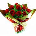 Buque de rosas com 12