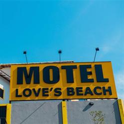 Love'S Beach