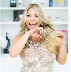 Beauty Center By Dinna Morais S/S Ltda