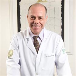 Dr. Claudio Fernandes Corrêa