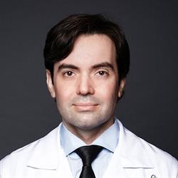 Dr. Romero Almeida - Cirurgião Plástico