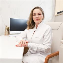 Flávia Villela Dermatologia