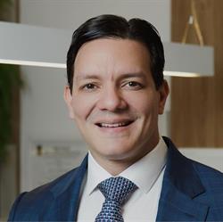 Dr. Vinicius Benites