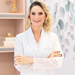 Dra. Cristiane Molon