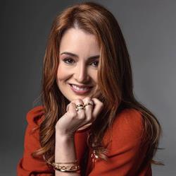 Dra. Naiana Sá - Dermatologista - Tubarão/SC
