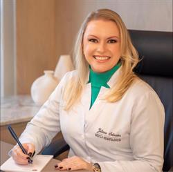 Juliana Salvador - Médica Hematologista e Hemoterapeuta