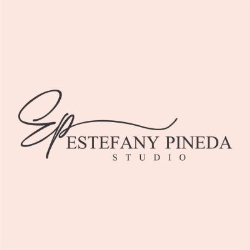 Estefany Pineda Studio Clínica Estética em Meia Praia  Curso de Cílios, Sobrancelhas e Unhas