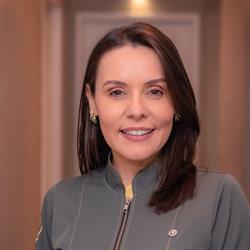 Helen Daniel Odontologia