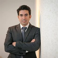 Dr. Rodrigo Fuzaro