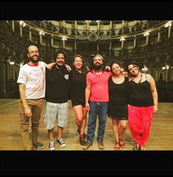 Cia de Teatro Nu Escuro