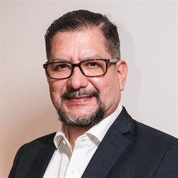 Dr. Luis Gustavo Hernandes, cirurgião vascular e endovascular