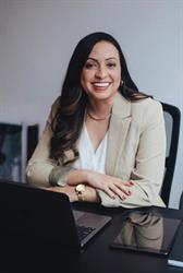 Dra. Natália Lamas Advocacia BH / Advogada Especialista em Direito de Família