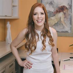Dra Mônica Felici Dermatologista Cambuí Campinas