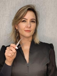 Flavia Zafalon - Alongamento de Cílios - Hyper Fio a Fio em Valinhos
