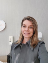 Dra Cristiane Feris - Dentista e Faces