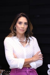 Clinica de Estética em Maringá  Jackeline Zampieri Estética Avançada