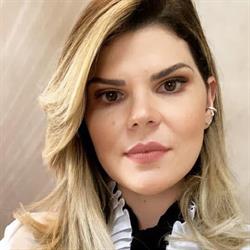 Dra Lorenna Crisanto - Dermatologista