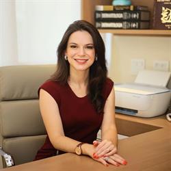 Dra. Gláucia Labinas Dermatologia