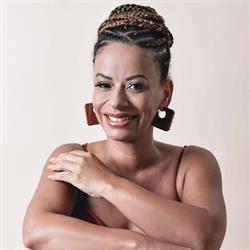 Cintia Gomes Nail Artist