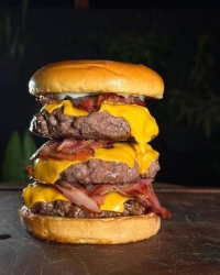 Hamburgueria BRAZA 55 – Carnes e Burgers