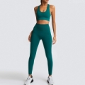 Conjunto de 2 peças de Top e Calça Legging com Elástico na Cor Verde
