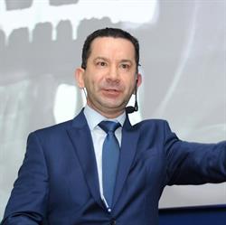 Professor Dr Vanderlim Branco Camargo